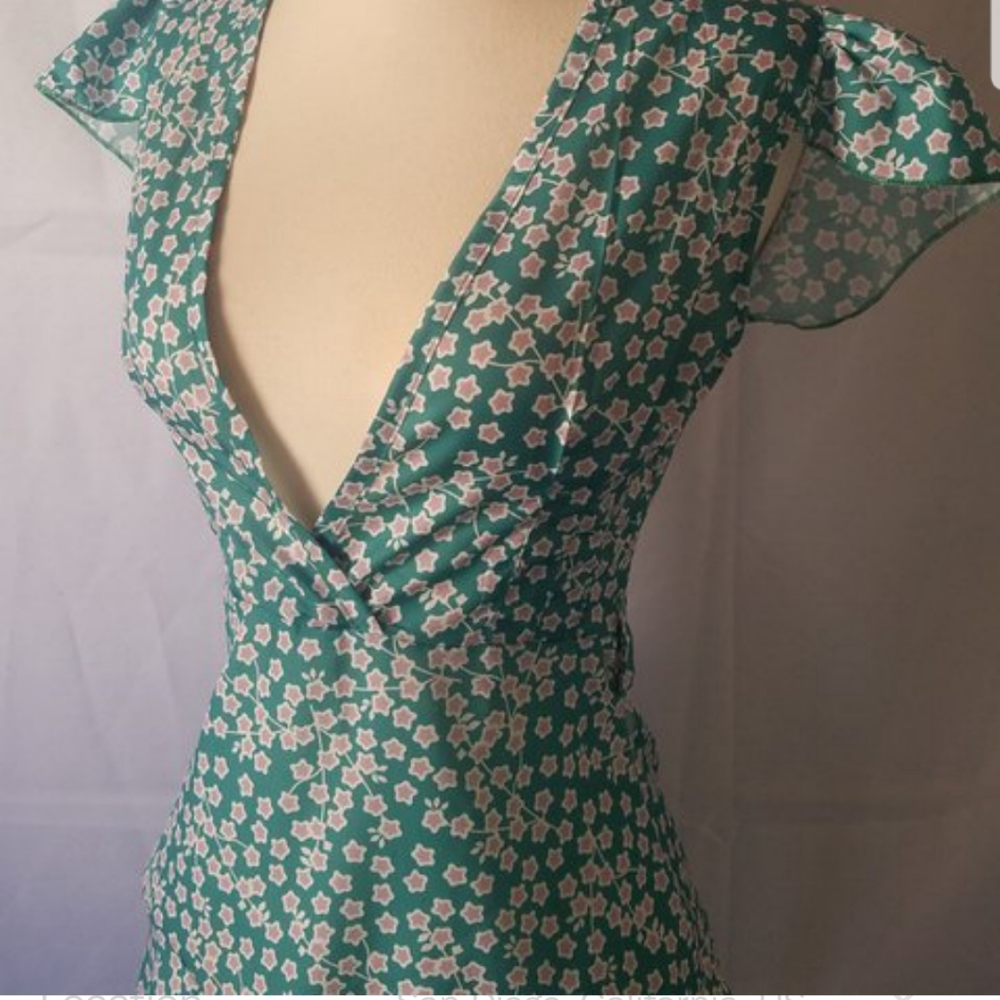 Green V-Neck Floral Dress